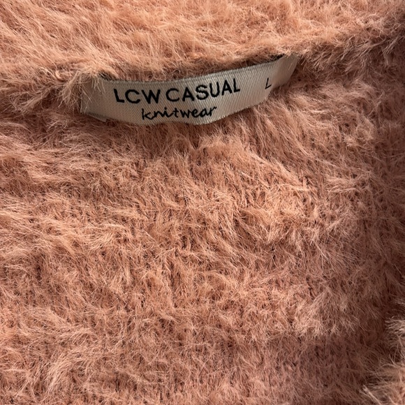 LCW CASUAL KNITWEAR LARGE PINK CARDIGAN GENTLY WORN FUZZY - Picture 3 of 6